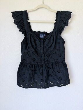 GAP Black Eyelet Embroidered Peplum Top Ruffle Sleeve Smocked Back S
